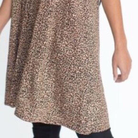 Agnes & Dora Leopard Print Cold Shoulder Tunic - Picture 7 of 7